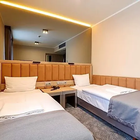 Hotel Ilonn Poznan