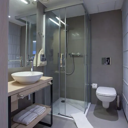 Ilonn 4* Poznań